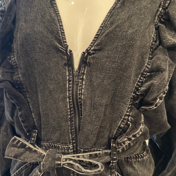Free People Imogene Black Washed Denim Ruffled Mini Dress Size Medium - Picture 8 of 14